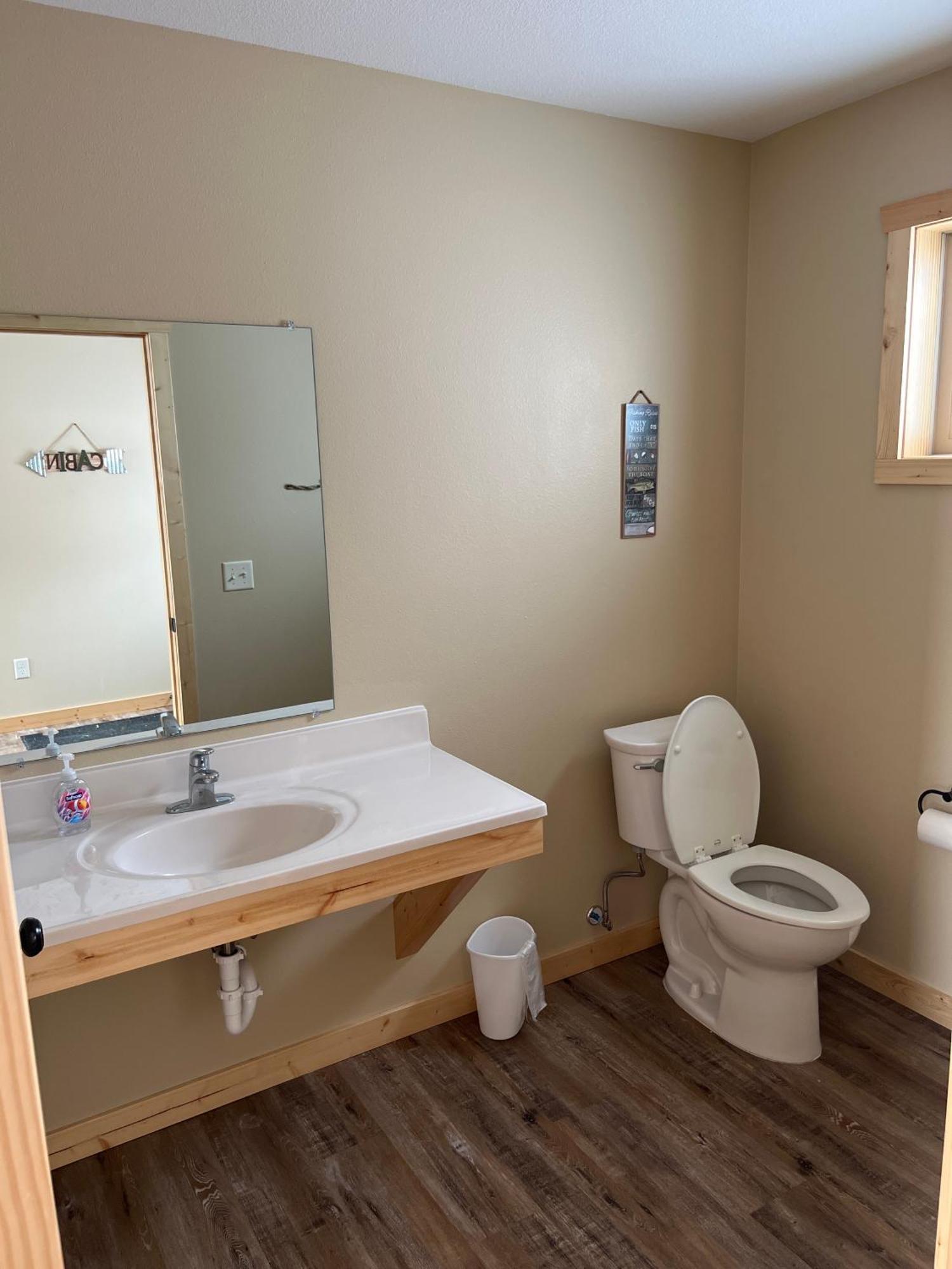 Canary Beach Resort Glenwood Экстерьер фото
