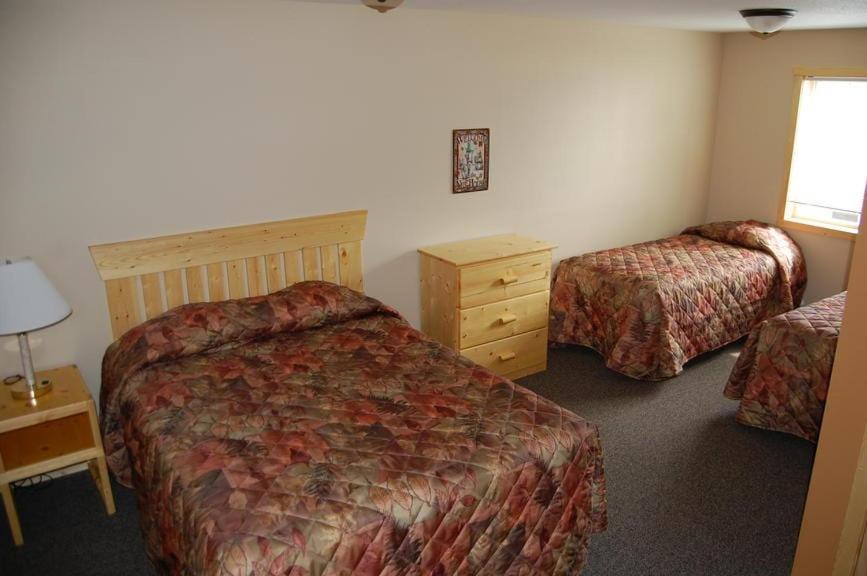 Canary Beach Resort Glenwood Экстерьер фото